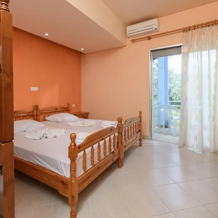 Hotel Qyra